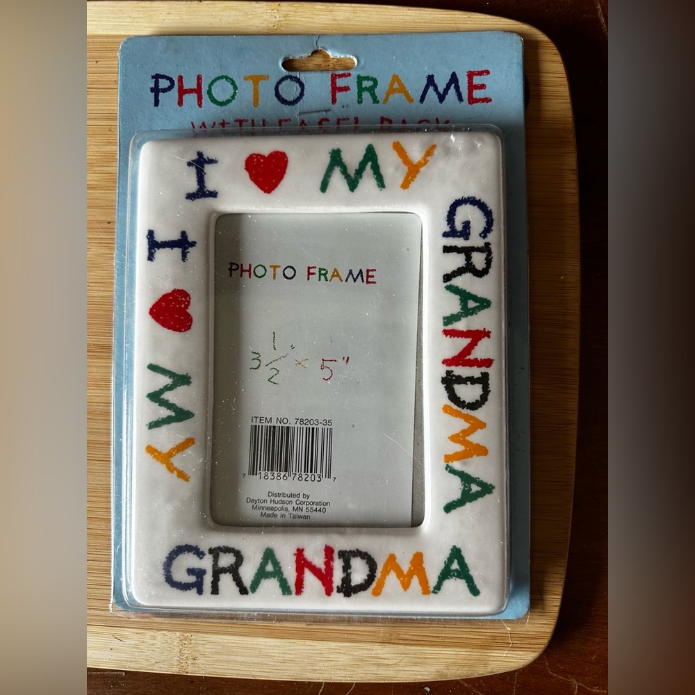 Vintage 90s I Love My Grandma Ceramic Picture Frame 3.5” X 5” I ❤️ Grandma